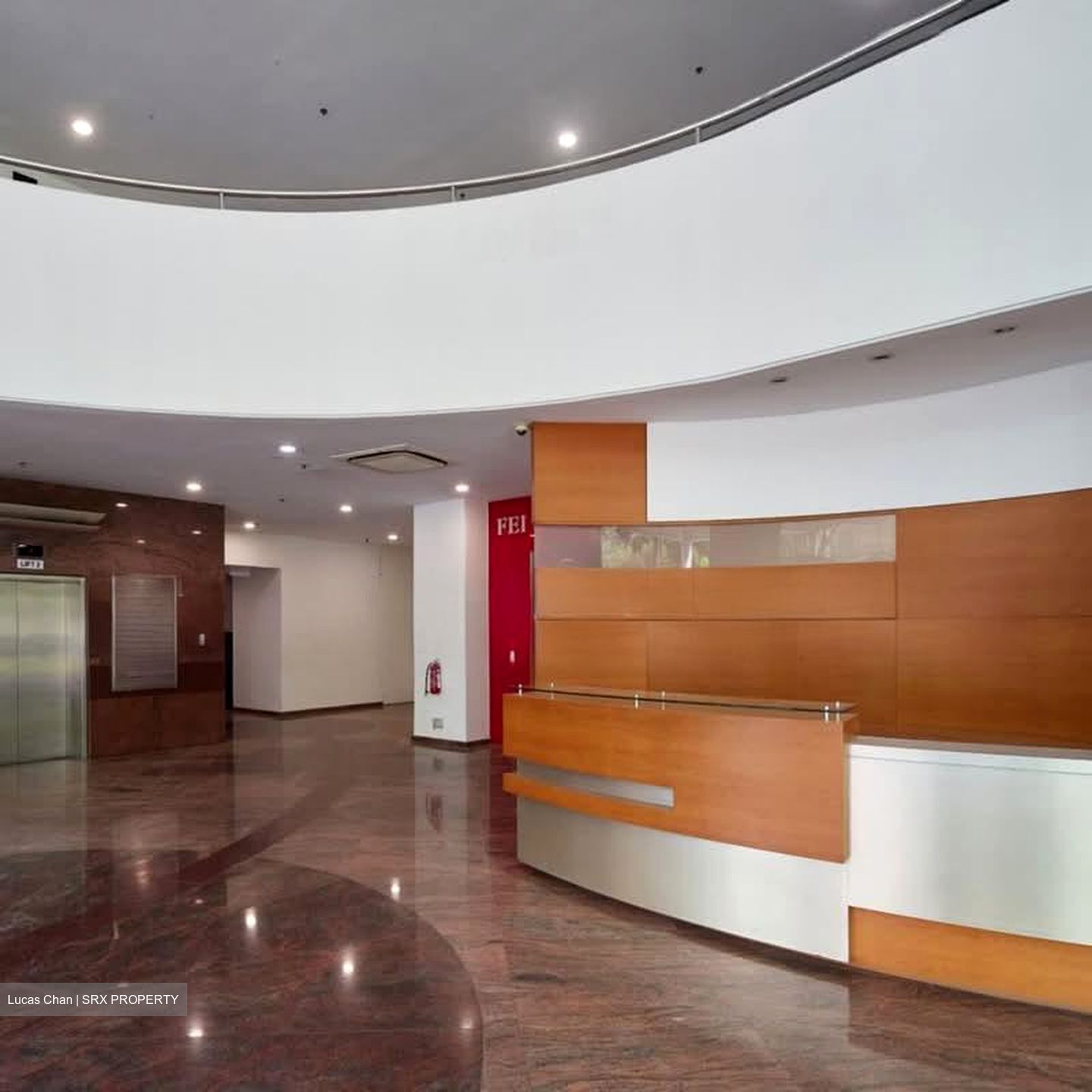 Moreton Logistics Centre (D5), Office #548792201